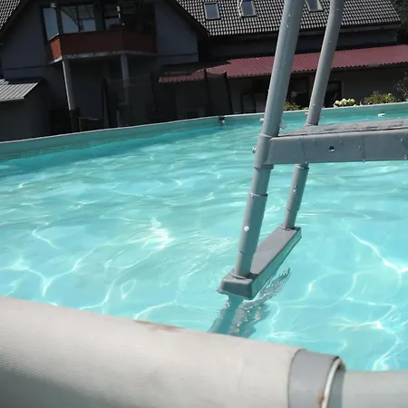 In Near Baltic Sea بيت للعطل *