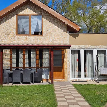 بيت للعطل In Near Baltic Sea سفينويتشي